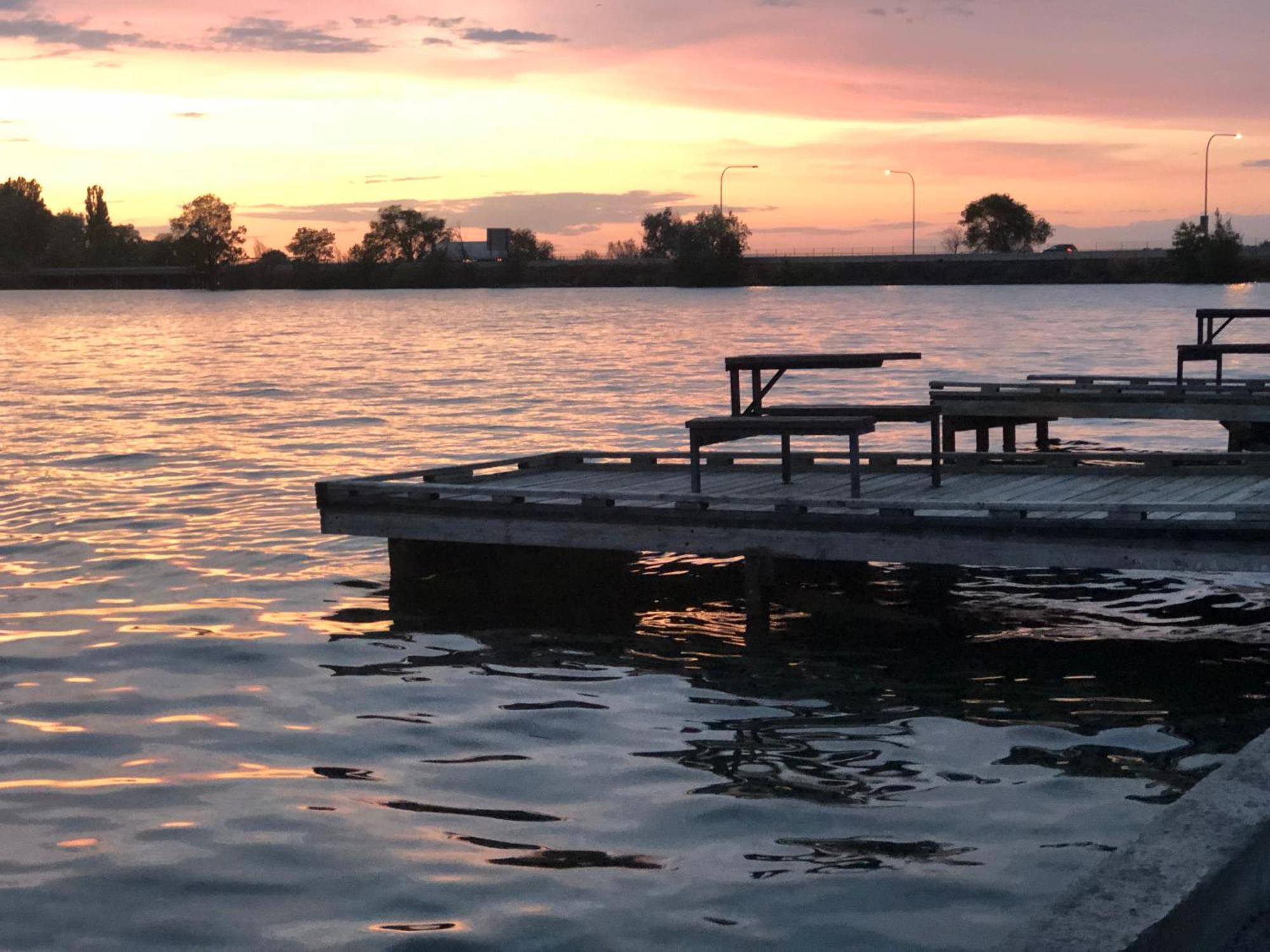Lakeshore Inn Water Front Moses Lake Eksteriør billede